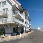 Trinity Newport شقة نيوبورت