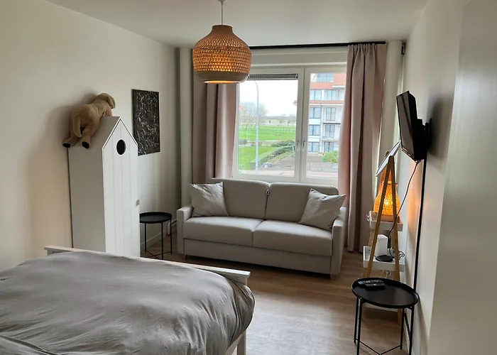 아파트 Trinity Newport